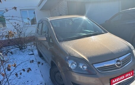 Opel Zafira B, 2013 год, 1 000 000 рублей, 3 фотография