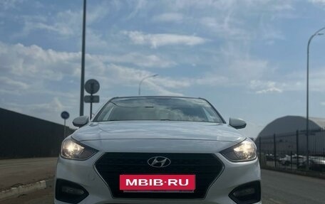 Hyundai Solaris II рестайлинг, 2017 год, 1 320 000 рублей, 8 фотография