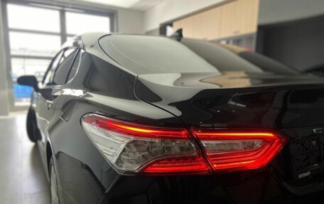 Toyota Camry, 2018 год, 2 835 000 рублей, 8 фотография