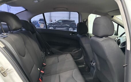 Peugeot 408 I рестайлинг, 2014 год, 747 000 рублей, 17 фотография