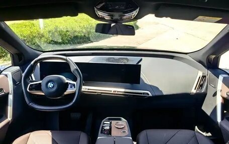 BMW iX, 2024 год, 5 850 000 рублей, 8 фотография