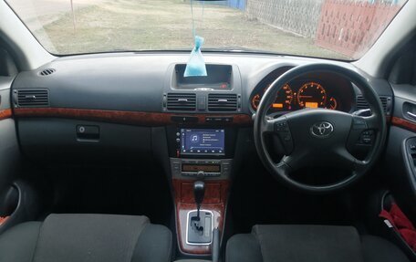 Toyota Avensis III рестайлинг, 2008 год, 1 170 000 рублей, 24 фотография