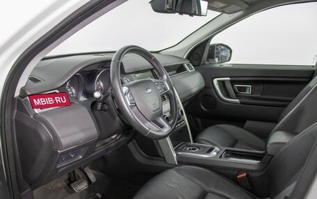 Land Rover Discovery Sport I рестайлинг, 2015 год, 2 210 000 рублей, 10 фотография