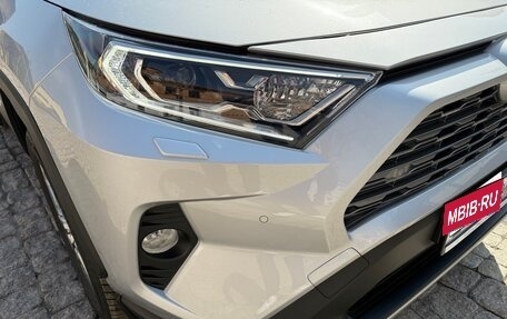 Toyota RAV4, 2021 год, 5 500 000 рублей, 5 фотография