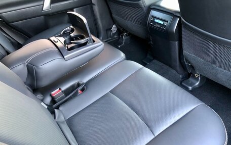 Toyota Land Cruiser Prado 150 рестайлинг 2, 2022 год, 6 849 000 рублей, 23 фотография