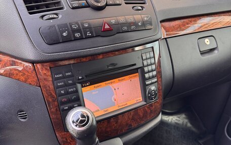 Mercedes-Benz Viano, 2011 год, 1 900 000 рублей, 12 фотография