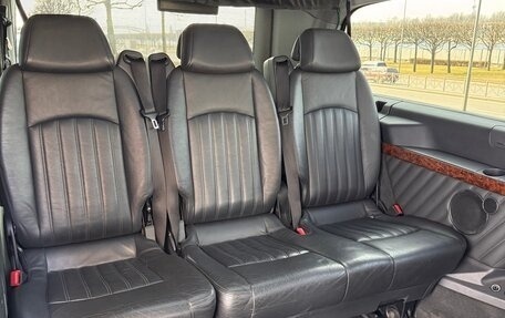 Mercedes-Benz Viano, 2011 год, 1 900 000 рублей, 9 фотография