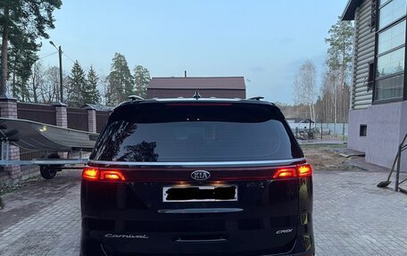 KIA Carnival, 2021 год, 3 500 000 рублей, 10 фотография