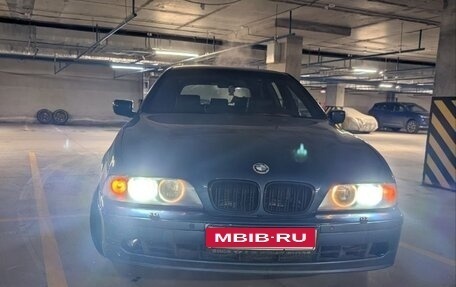 BMW 5 серия, 2001 год, 650 000 рублей, 15 фотография