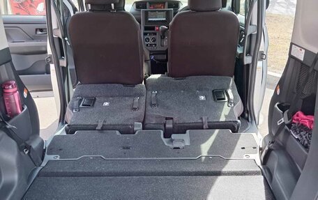 Toyota Roomy I, 2021 год, 1 160 000 рублей, 19 фотография