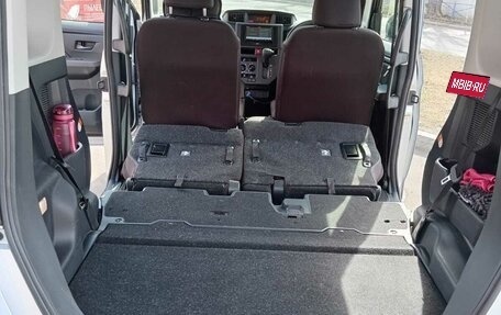 Toyota Roomy I, 2021 год, 1 160 000 рублей, 21 фотография
