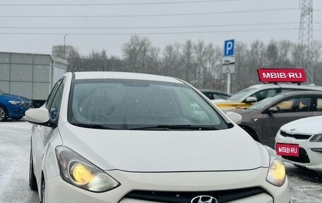 Hyundai i30 II рестайлинг, 2012 год, 820 000 рублей, 1 фотография
