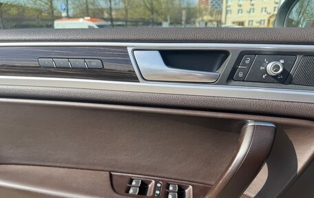 Volkswagen Touareg III, 2016 год, 15 фотография
