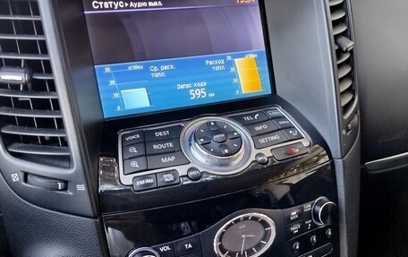 Infiniti FX II, 2012 год, 2 000 000 рублей, 16 фотография