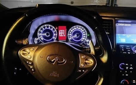 Infiniti FX II, 2012 год, 2 000 000 рублей, 14 фотография