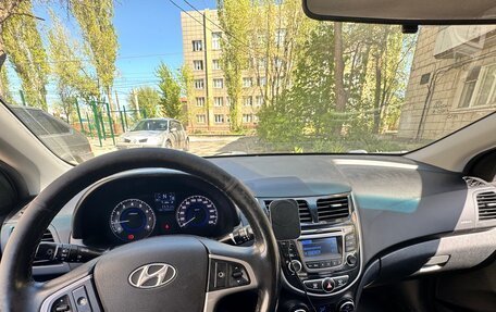 Hyundai Solaris II рестайлинг, 2015 год, 1 200 000 рублей, 6 фотография