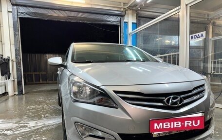 Hyundai Solaris II рестайлинг, 2015 год, 1 200 000 рублей, 10 фотография