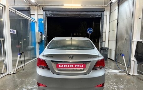 Hyundai Solaris II рестайлинг, 2015 год, 1 200 000 рублей, 12 фотография