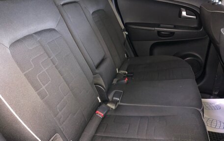 KIA Venga I, 2011 год, 850 000 рублей, 7 фотография