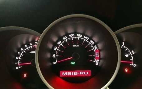KIA Venga I, 2011 год, 850 000 рублей, 11 фотография