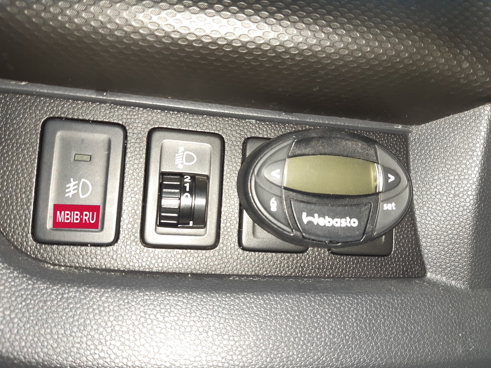 Suzuki Splash I рестайлинг, 2013 год, 830 000 рублей, 23 фотография