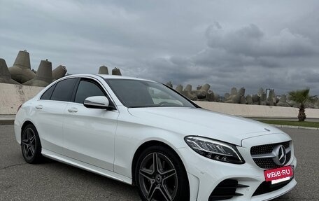 Mercedes-Benz C-Класс, 2019 год, 3 030 000 рублей, 5 фотография