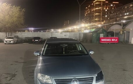 Volkswagen Passat B6, 2005 год, 470 000 рублей, 1 фотография