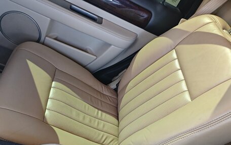 Lincoln Navigator, 2003 год, 1 150 000 рублей, 13 фотография