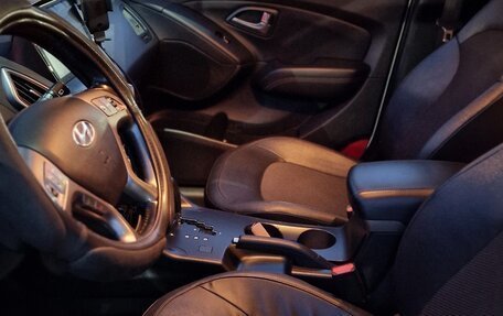 Hyundai ix35 I рестайлинг, 2015 год, 1 750 000 рублей, 14 фотография