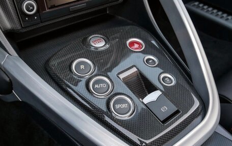 Alfa Romeo 8C Competizione, 2010 год, 30 500 000 рублей, 7 фотография