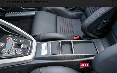 Alfa Romeo 8C Competizione, 2010 год, 30 500 000 рублей, 8 фотография