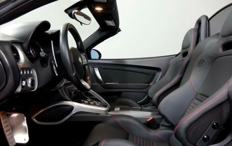 Alfa Romeo 8C Competizione, 2010 год, 30 500 000 рублей, 25 фотография