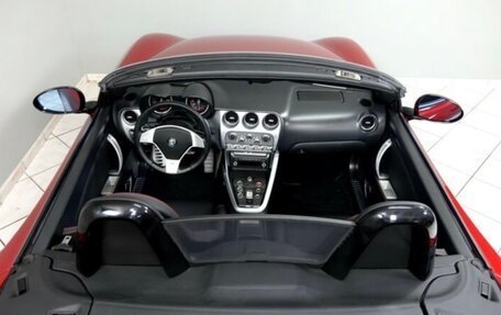 Alfa Romeo 8C Competizione, 2010 год, 30 500 000 рублей, 26 фотография