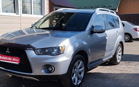 Mitsubishi Outlander III рестайлинг 3, 2010 год, 1 550 000 рублей, 18 фотография