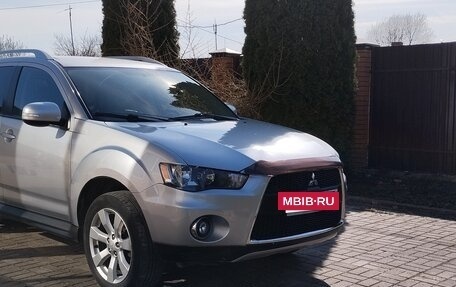Mitsubishi Outlander III рестайлинг 3, 2010 год, 1 550 000 рублей, 20 фотография