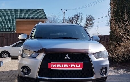 Mitsubishi Outlander III рестайлинг 3, 2010 год, 1 550 000 рублей, 19 фотография