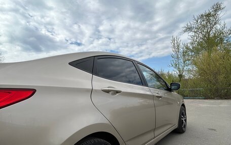Hyundai Solaris II рестайлинг, 2011 год, 780 000 рублей, 13 фотография