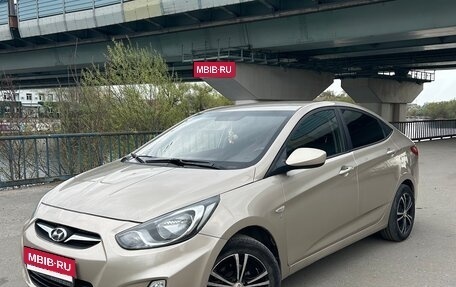 Hyundai Solaris II рестайлинг, 2011 год, 780 000 рублей, 5 фотография