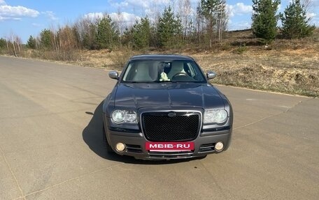 Chrysler 300C II, 2006 год, 970 000 рублей, 9 фотография