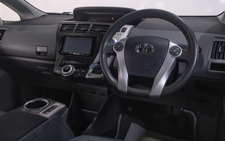 Toyota Prius Alpha I (ZVW40/41), 2014 год, 1 499 000 рублей, 9 фотография