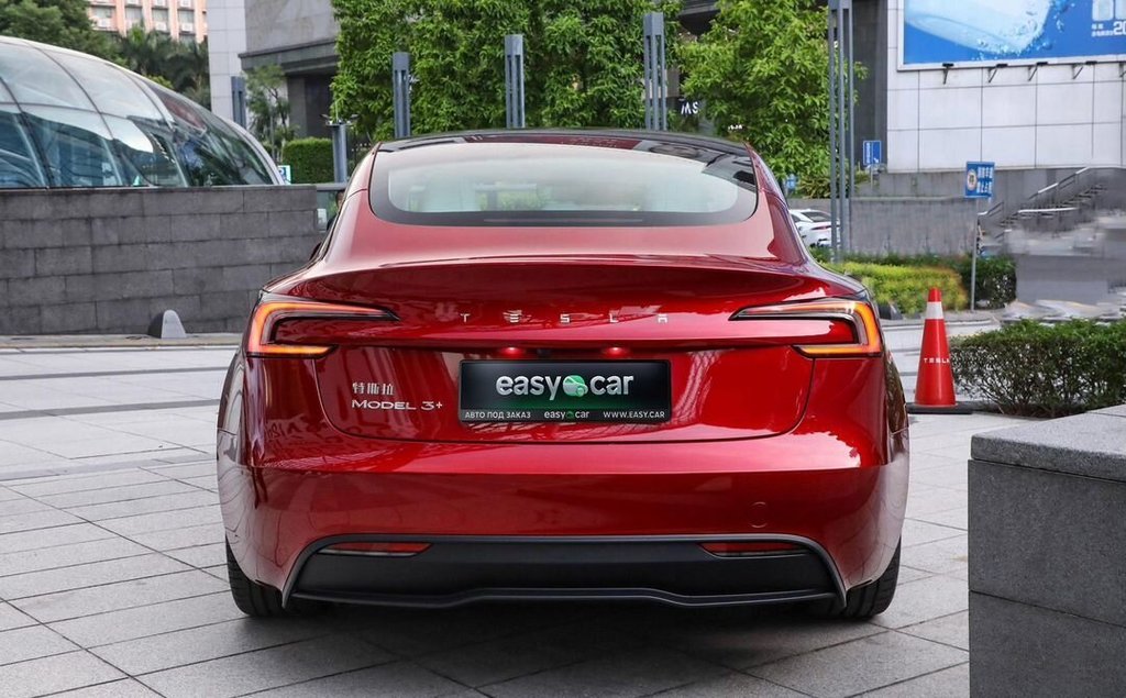 Tesla Model 3, 2025 год, 5 323 000 рублей, 5 фотография