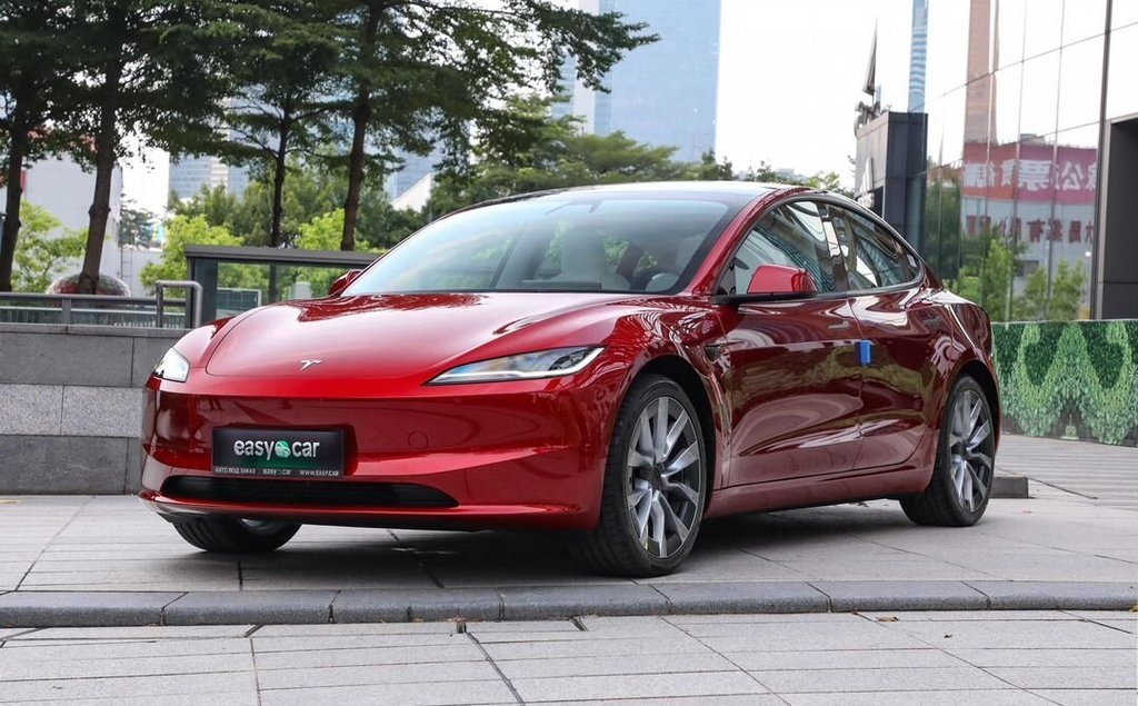 Tesla Model 3, 2025 год, 5 323 000 рублей, 2 фотография
