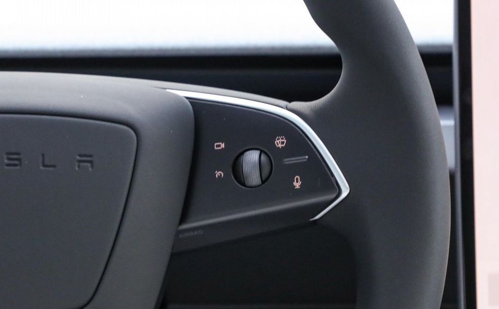 Tesla Model 3, 2025 год, 5 323 000 рублей, 28 фотография