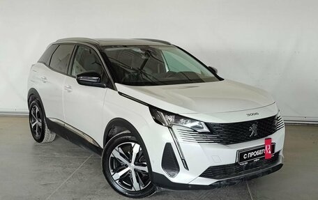 Peugeot 3008 II, 2022 год, 3 200 000 рублей, 3 фотография