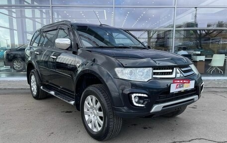 Mitsubishi Pajero Sport II рестайлинг, 2014 год, 1 549 000 рублей, 2 фотография