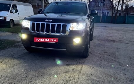 Jeep Grand Cherokee, 2012 год, 1 920 000 рублей, 2 фотография