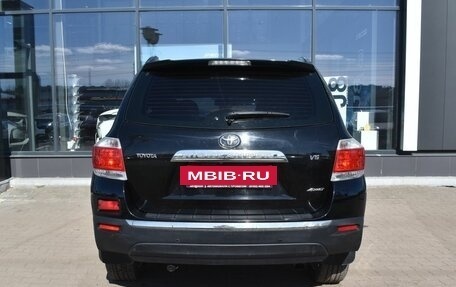 Toyota Highlander III, 2013 год, 1 857 000 рублей, 6 фотография