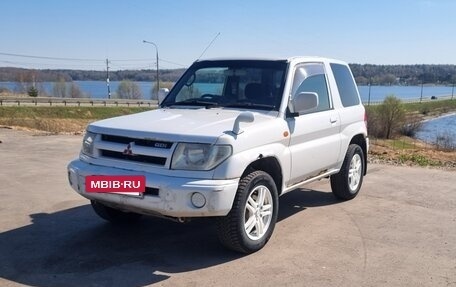 Mitsubishi Pajero iO, 2000 год, 420 000 рублей, 2 фотография