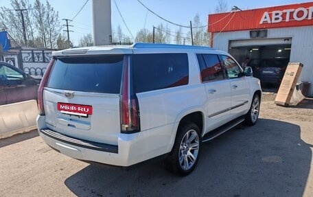 Cadillac Escalade IV, 2016 год, 4 500 000 рублей, 3 фотография