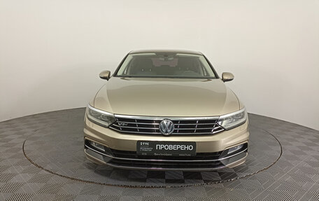 Volkswagen Passat B8 рестайлинг, 2016 год, 1 649 000 рублей, 2 фотография